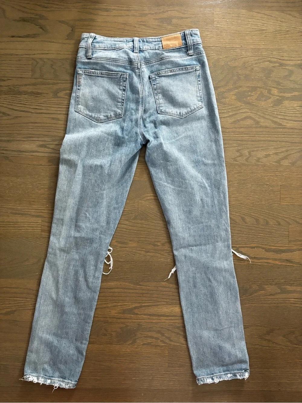 Paige Hoxton Slim Women’s Size 26 Light Blue Jeans in Mariska​to distressed